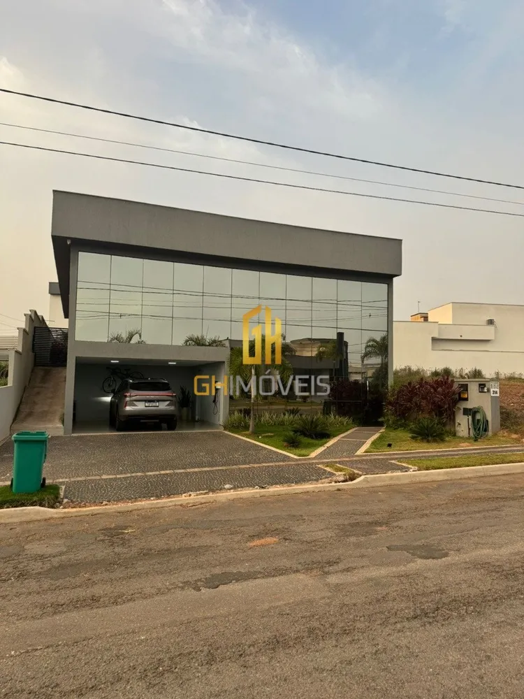 Casa, 4 quartos, 221 m² - Foto 1