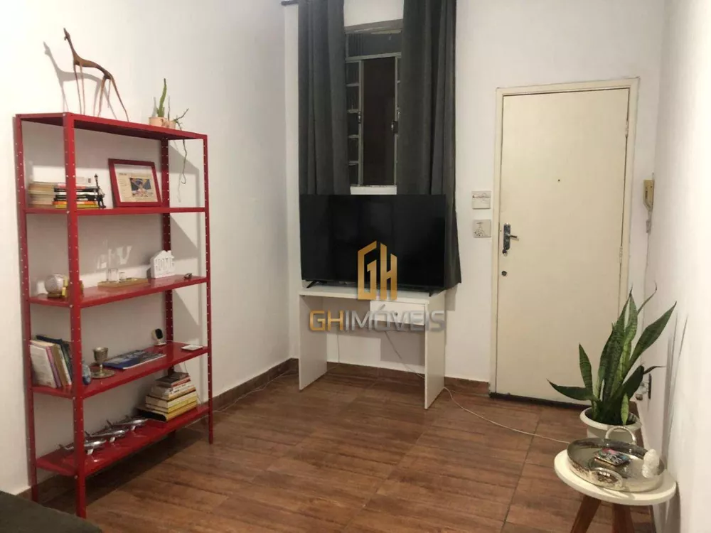 Apartamento à venda com 4 quartos, 205m² - Foto 1