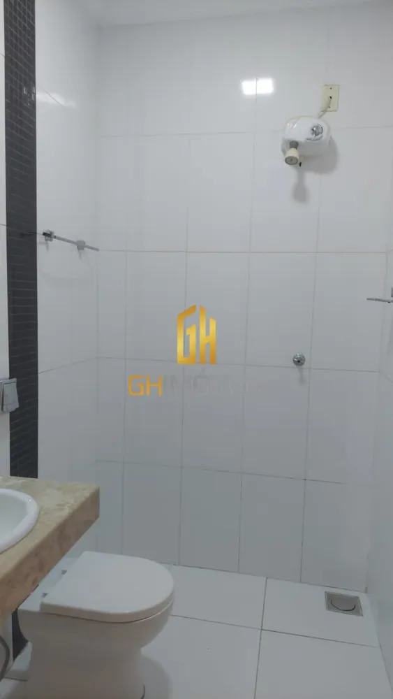 Casa, 4 quartos, 222 m² - Foto 2