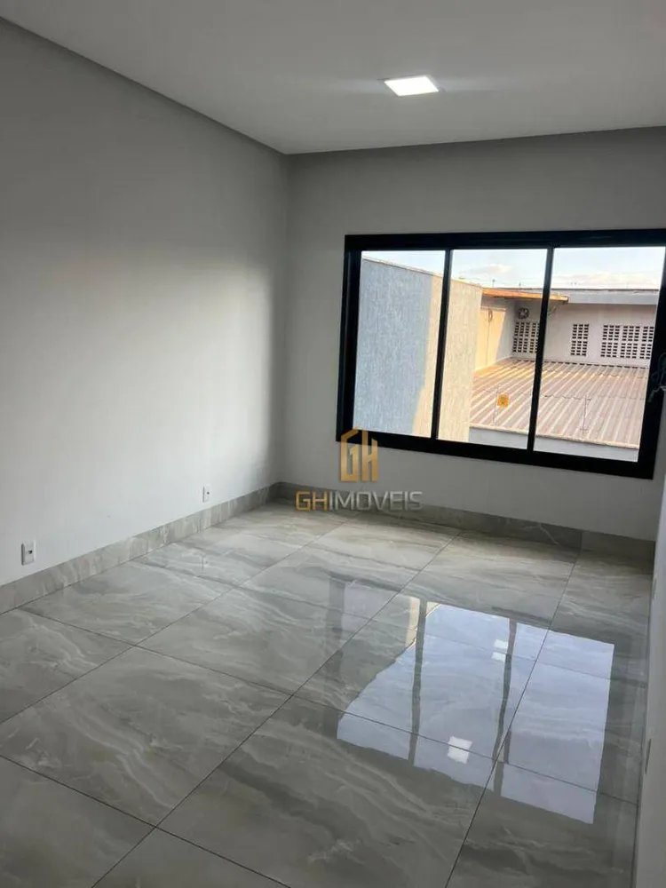 Sobrado, 3 quartos, 200 m² - Foto 1