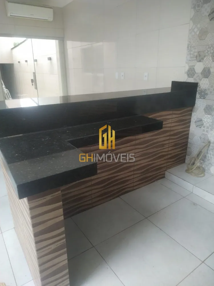 Casa, 5 quartos, 183 m² - Foto 1