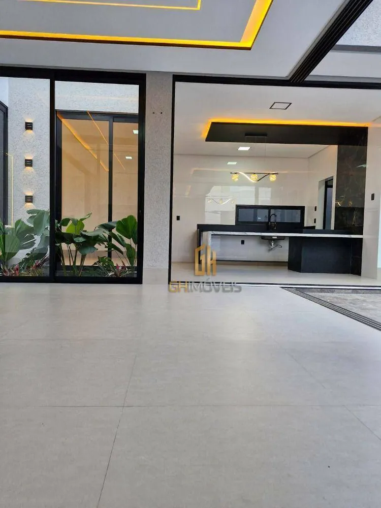 Casa, 4 quartos, 238 m² - Foto 3