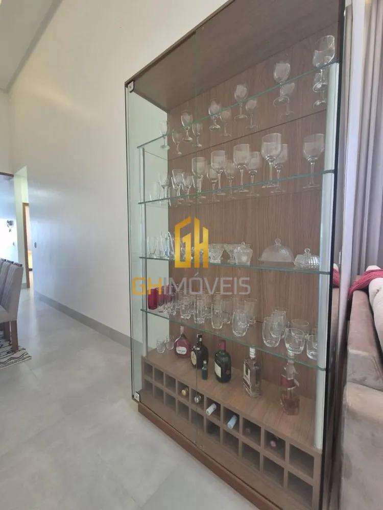 Casa, 3 quartos, 169 m² - Foto 4