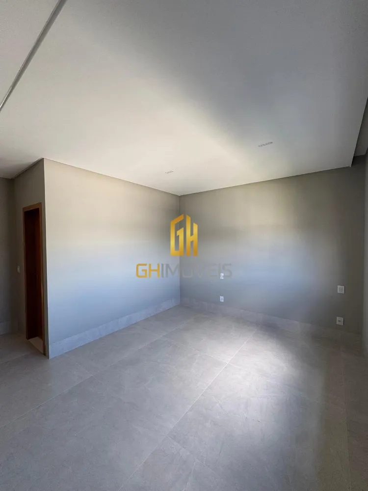 Sobrado, 4 quartos, 299 m² - Foto 4