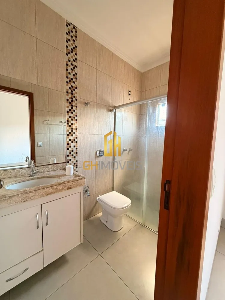 Casa, 3 quartos, 200 m² - Foto 4