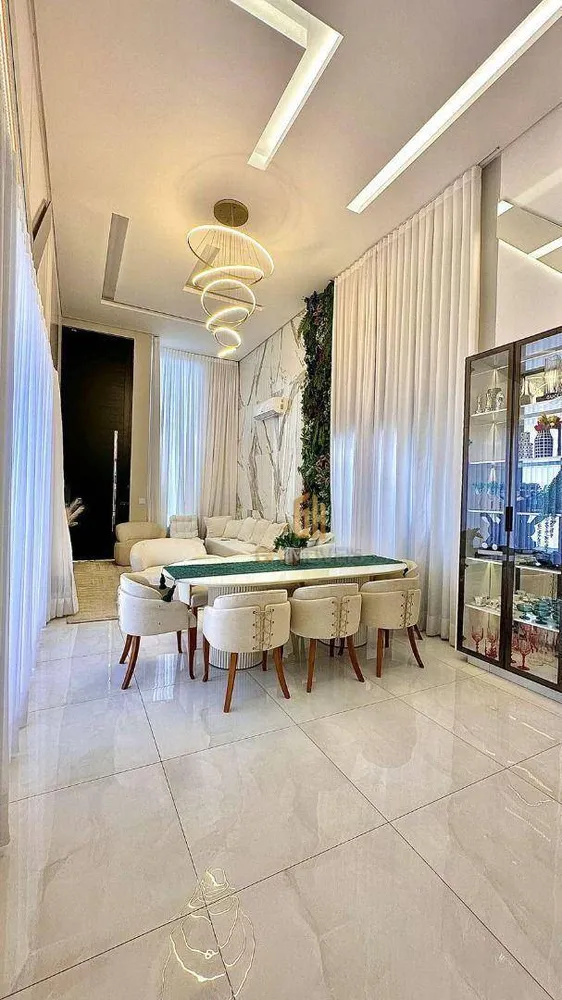 Casa, 3 quartos, 240 m² - Foto 1