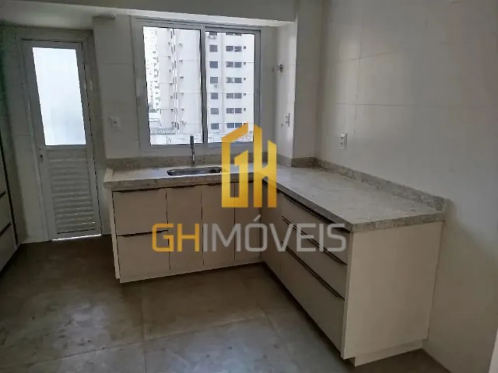 Apartamento, 3 quartos, 156 m² - Foto 3