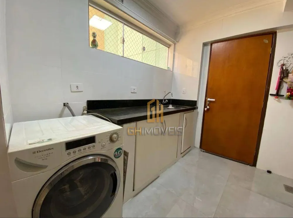Apartamento, 3 quartos, 130 m² - Foto 1