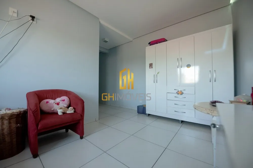 Sobrado, 5 quartos, 318 m² - Foto 1