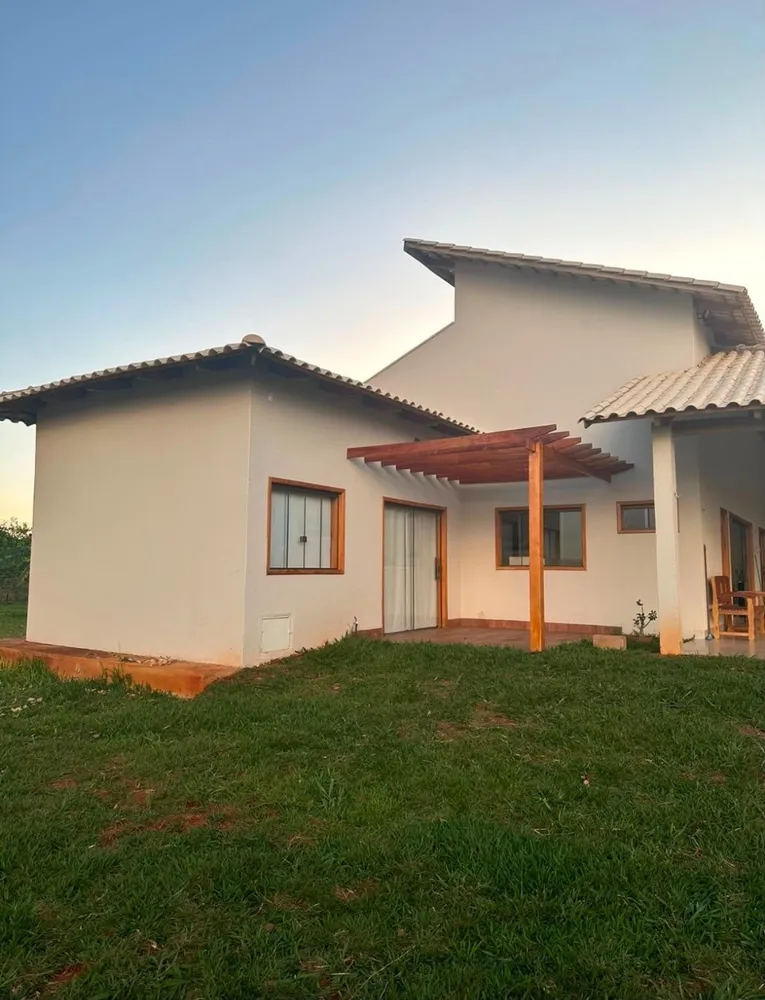 Chácara, 3 quartos, 2000 m² - Foto 2