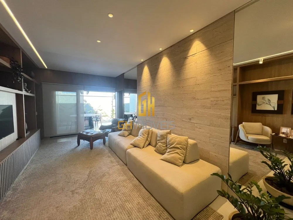 Casa, 3 quartos, 172 m² - Foto 1