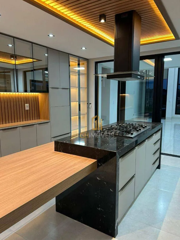 Sobrado, 4 quartos, 232 m² - Foto 3