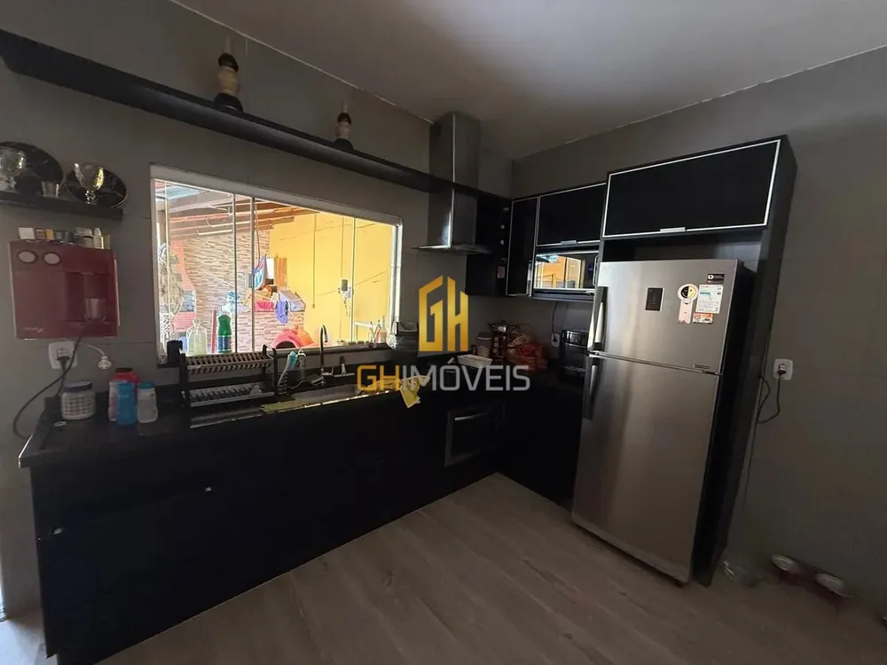 Casa, 2 quartos, 160 m² - Foto 2