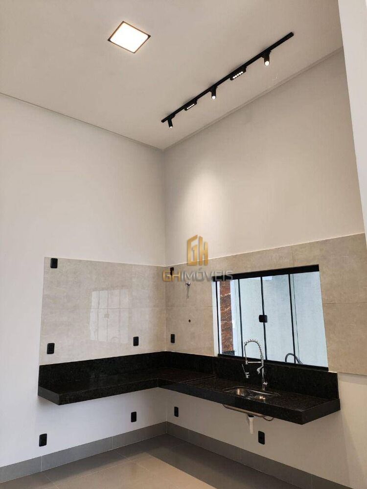 Casa à venda com 3 quartos, 110m² - Foto 3