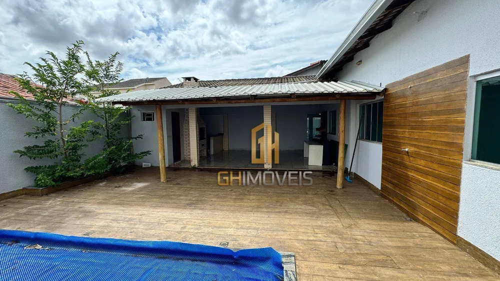 Casa, 3 quartos, 170 m² - Foto 3