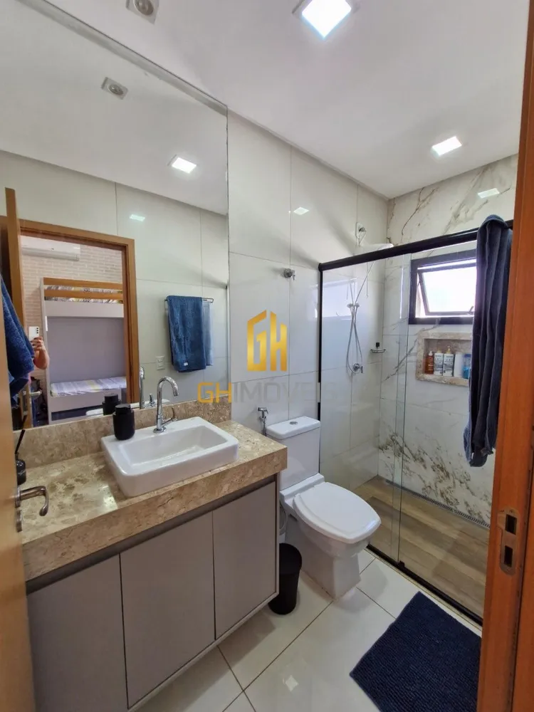 Casa, 3 quartos, 180 m² - Foto 1