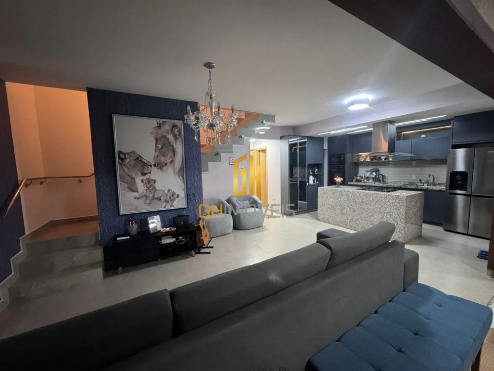 Sobrado, 4 quartos, 383 m² - Foto 1