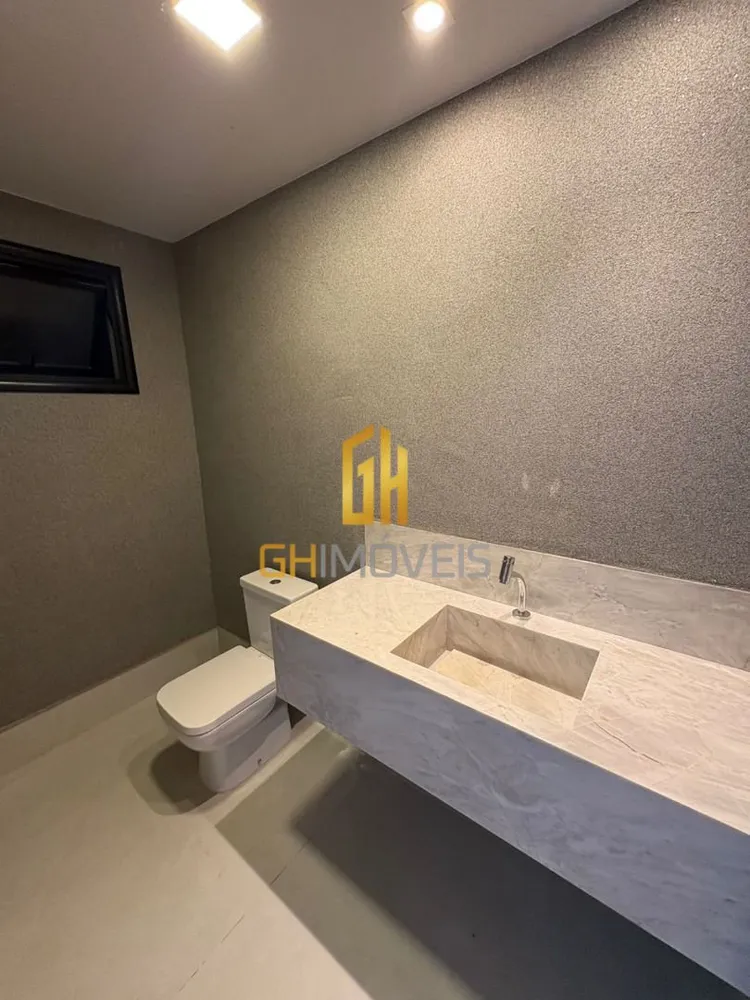 Sobrado, 3 quartos, 217 m² - Foto 1