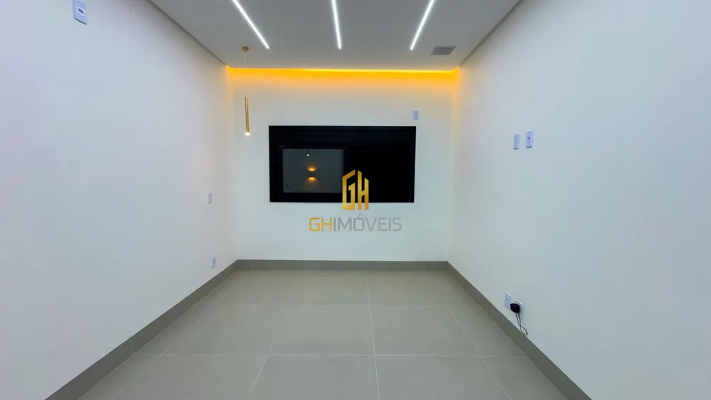 Casa, 4 quartos, 202 m² - Foto 3