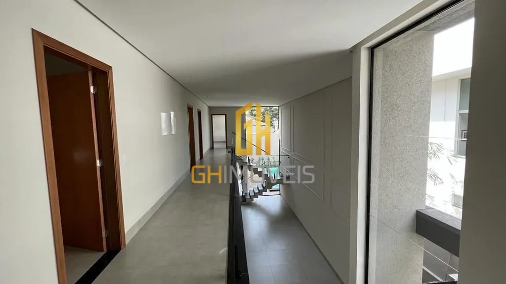 Sobrado, 4 quartos, 290 m² - Foto 2