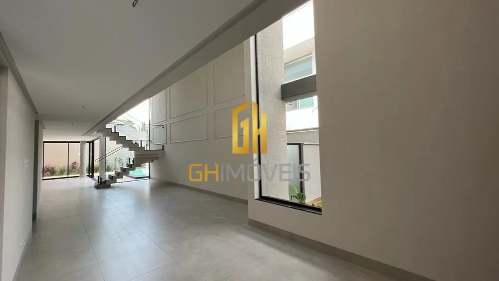 Sobrado, 4 quartos, 290 m² - Foto 1