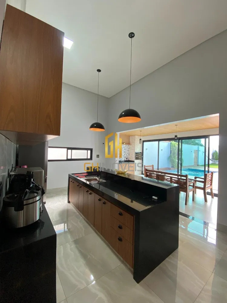 Casa, 3 quartos, 200 m² - Foto 2