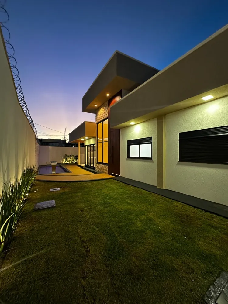 Casa, 3 quartos, 208 m² - Foto 2