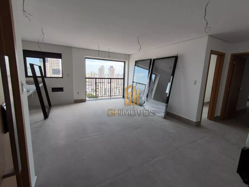 Apartamento à venda com 2 quartos, 75m² - Foto 3