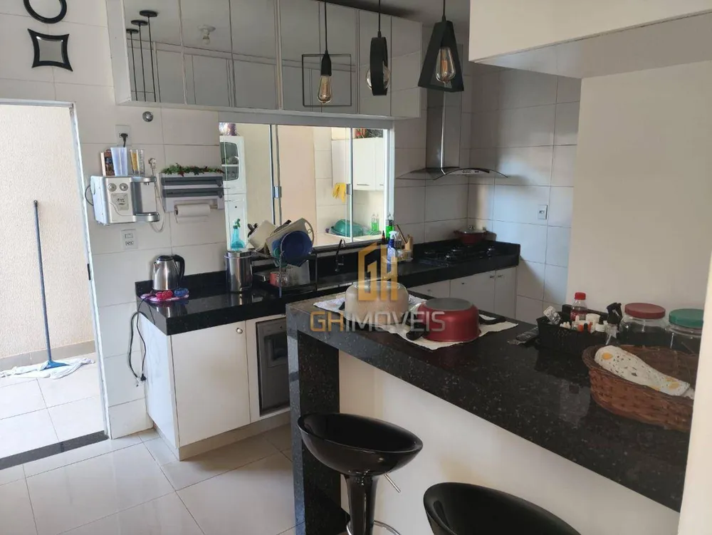 Casa, 3 quartos, 104 m² - Foto 2