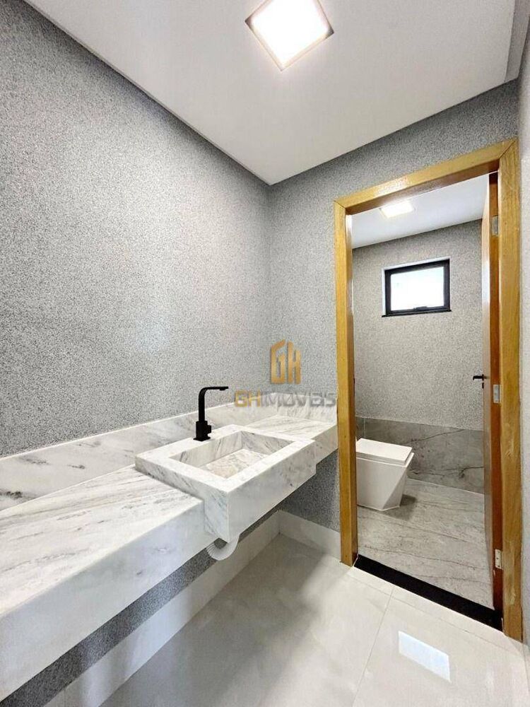 Sobrado à venda com 4 quartos, 301m² - Foto 4