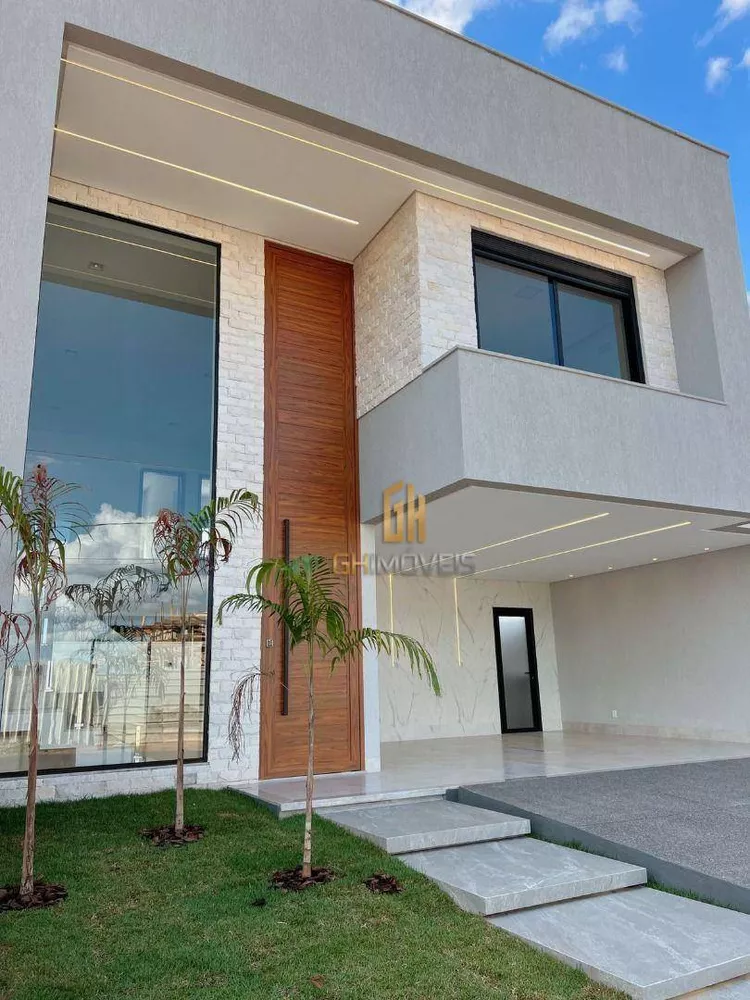 Sobrado à venda com 4 quartos, 234m² - Foto 1