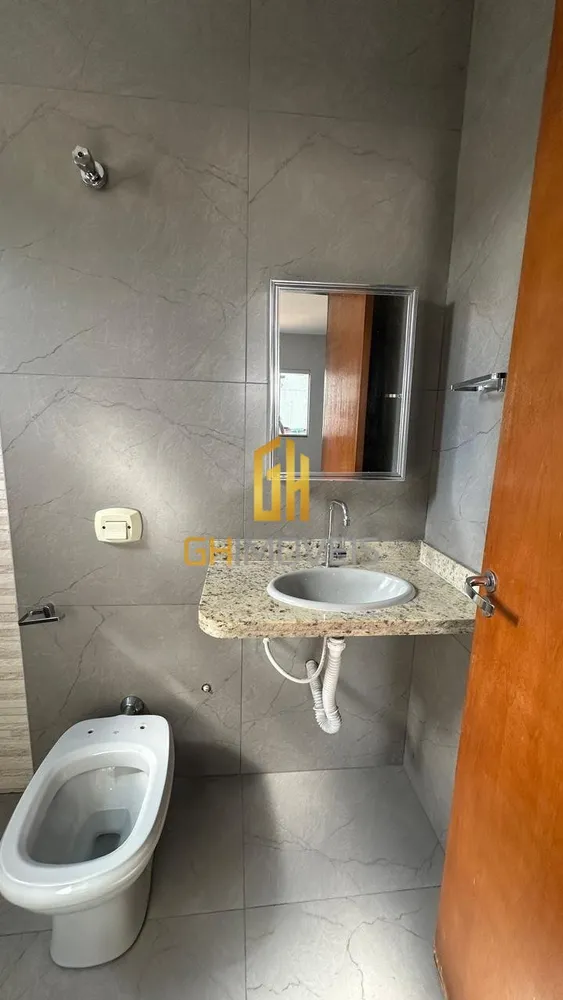 Casa, 3 quartos, 230 m² - Foto 1