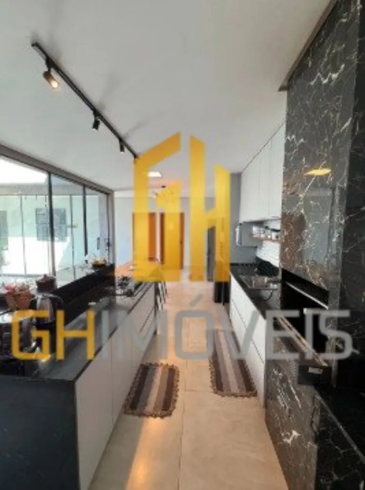 Casa, 3 quartos, 205 m² - Foto 4