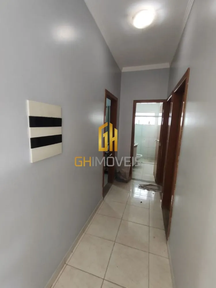 Casa, 3 quartos, 223 m² - Foto 1