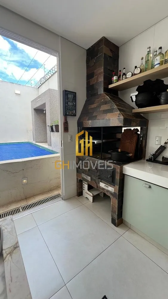 Casa, 3 quartos, 180 m² - Foto 1