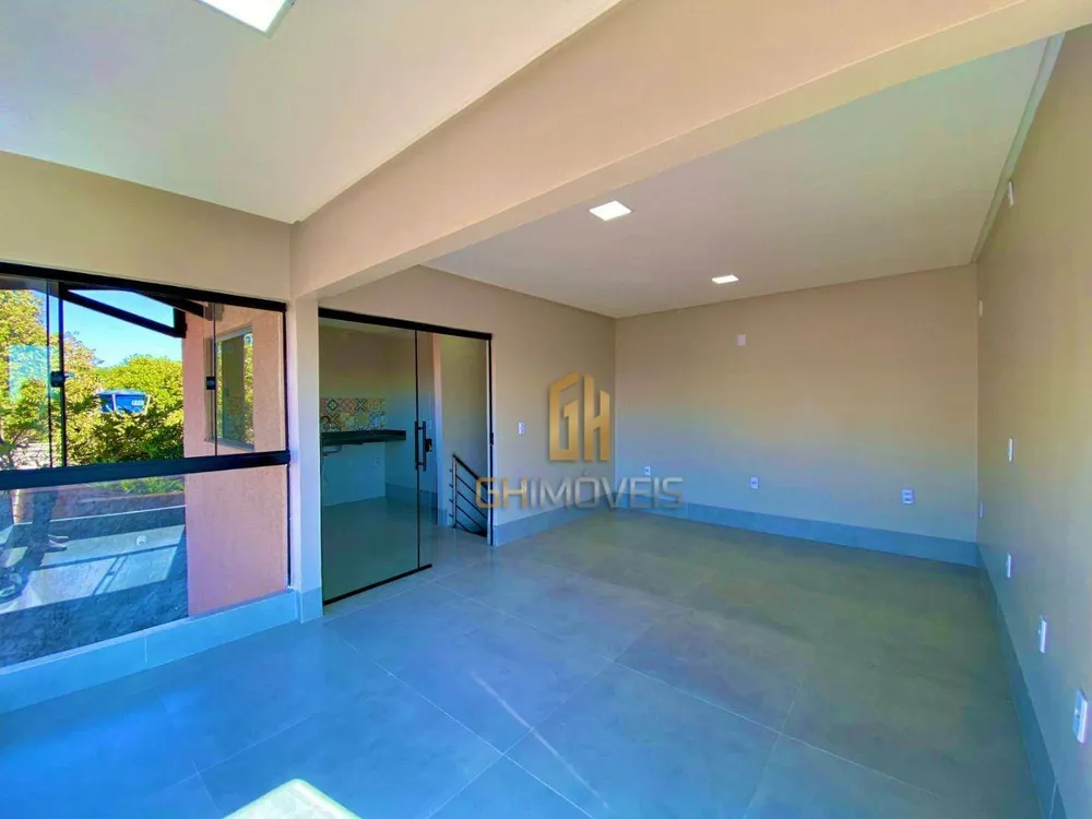 Sobrado, 4 quartos, 270 m² - Foto 1