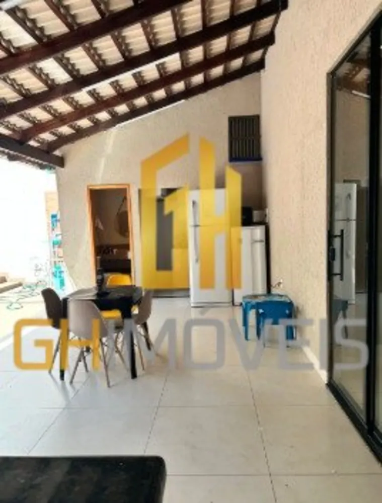 Casa, 3 quartos, 182 m² - Foto 2
