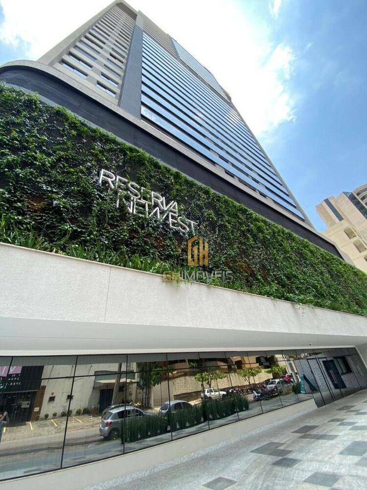 Apartamento, 3 quartos, 221 m² - Foto 1