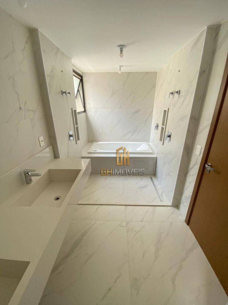 Apartamento, 3 quartos, 221 m² - Foto 3