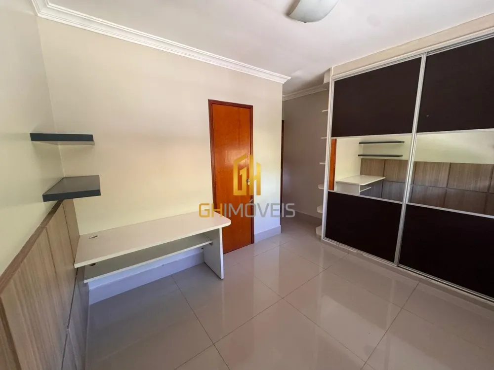 Casa, 3 quartos, 200 m² - Foto 3