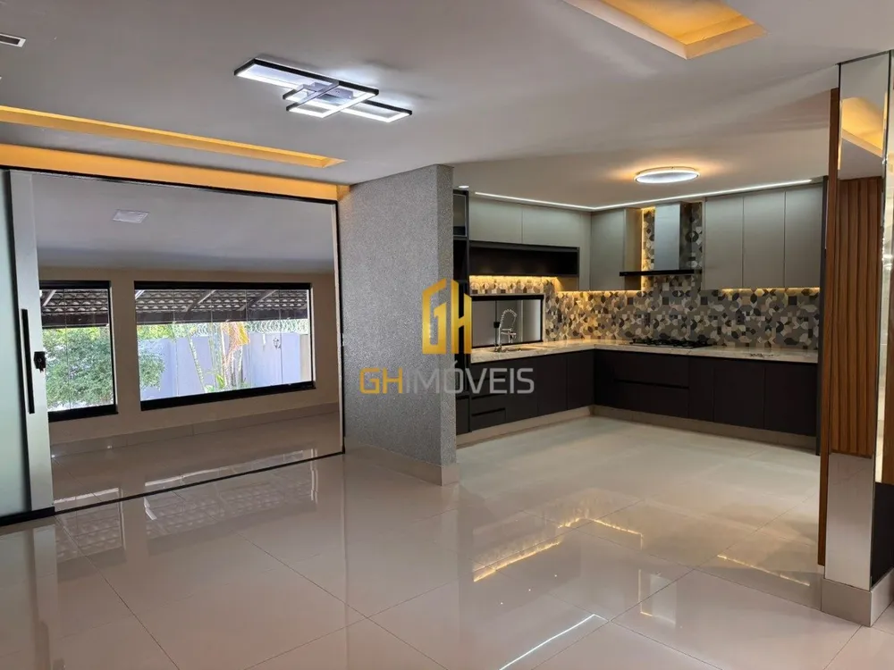 Casa, 3 quartos, 200 m² - Foto 2