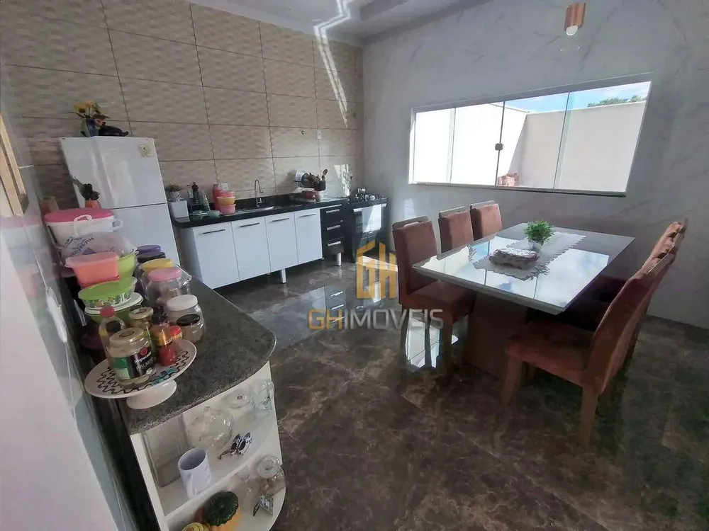 Casa, 2 quartos, 132 m² - Foto 1