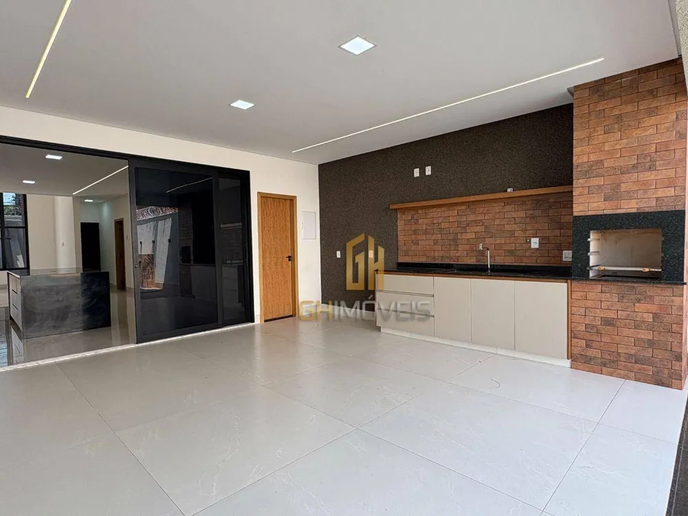 Casa, 3 quartos, 207 m² - Foto 4