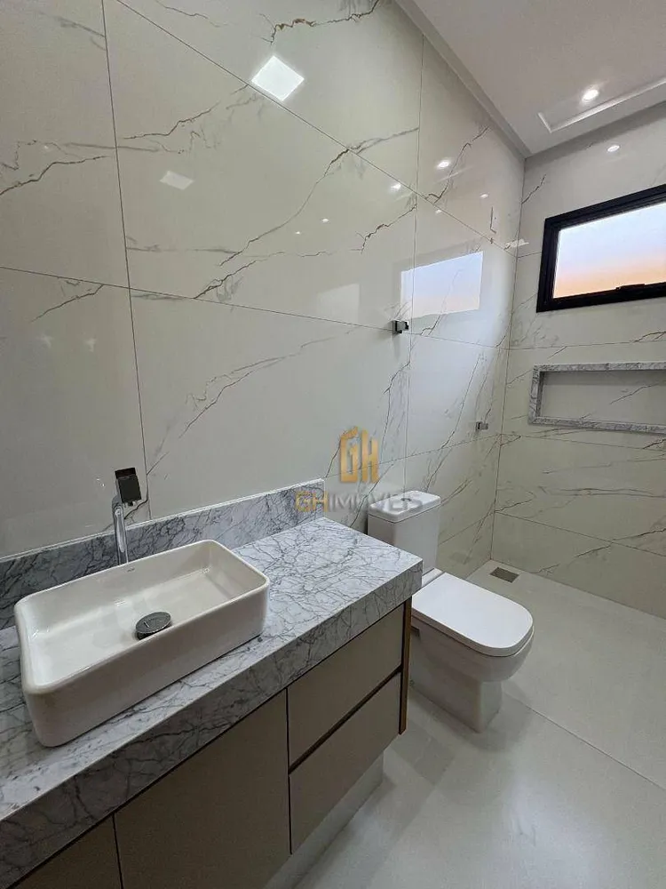 Casa, 3 quartos, 207 m² - Foto 2