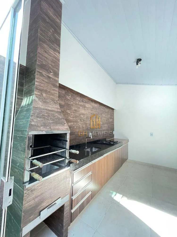 Casa, 3 quartos, 141 m² - Foto 2