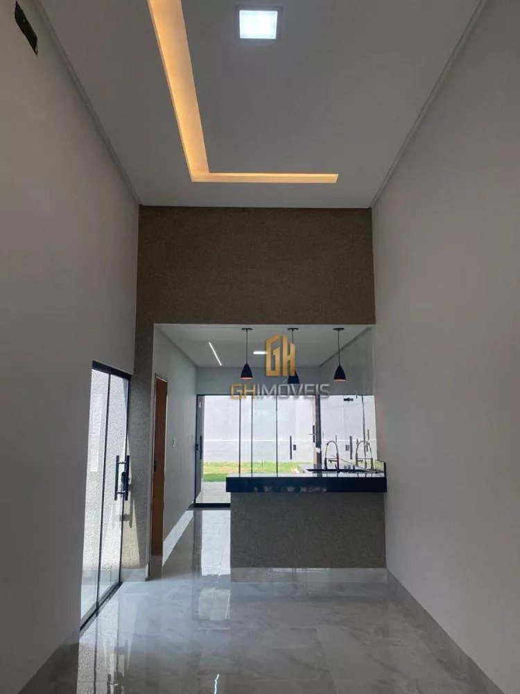 Casa à venda com 3 quartos, 116m² - Foto 2