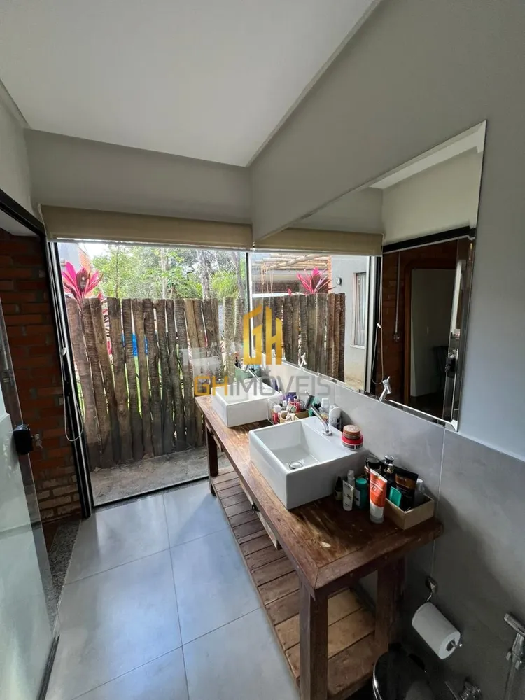 Casa, 3 quartos, 250 m² - Foto 1