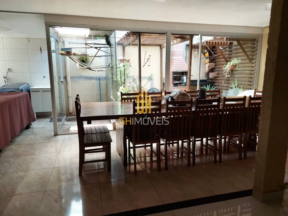 Sobrado, 4 quartos, 226 m² - Foto 4