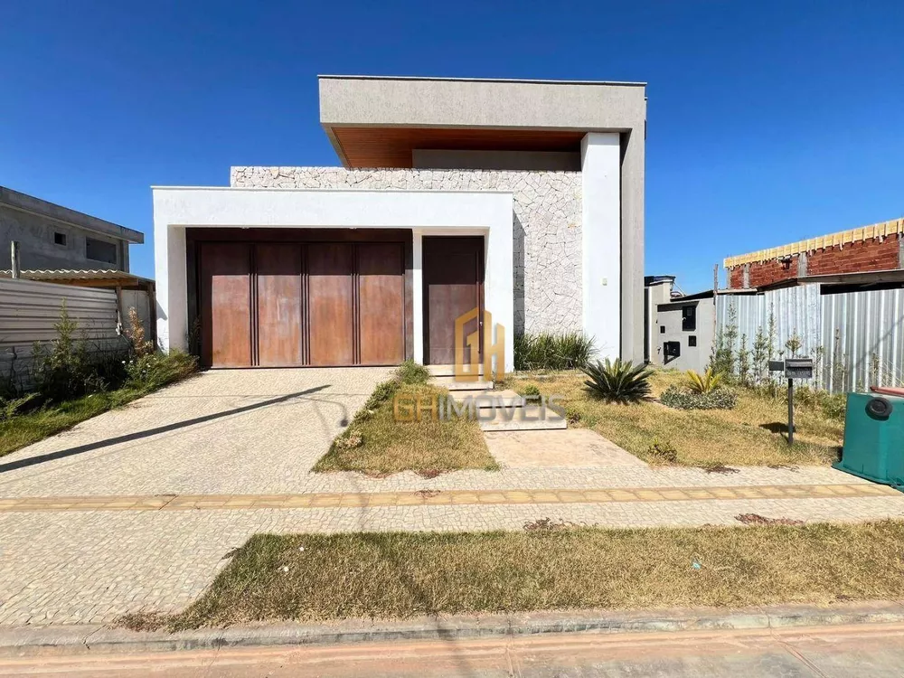 Casa à venda com 3 quartos, 159m² - Foto 2