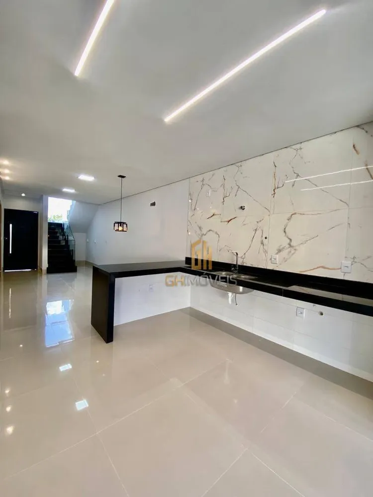 Sobrado, 4 quartos, 190 m² - Foto 3